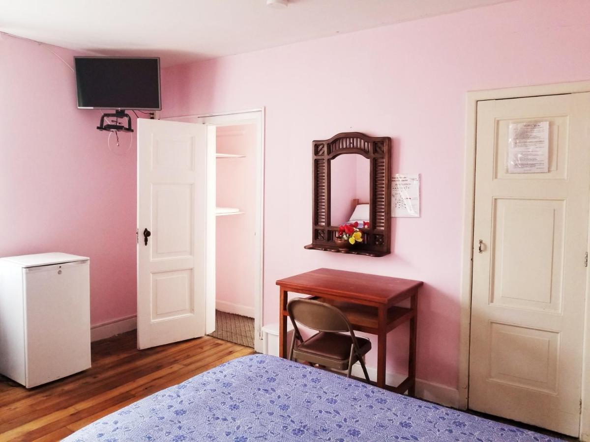 Travellers Inn كويتو المظهر الخارجي الصورة
