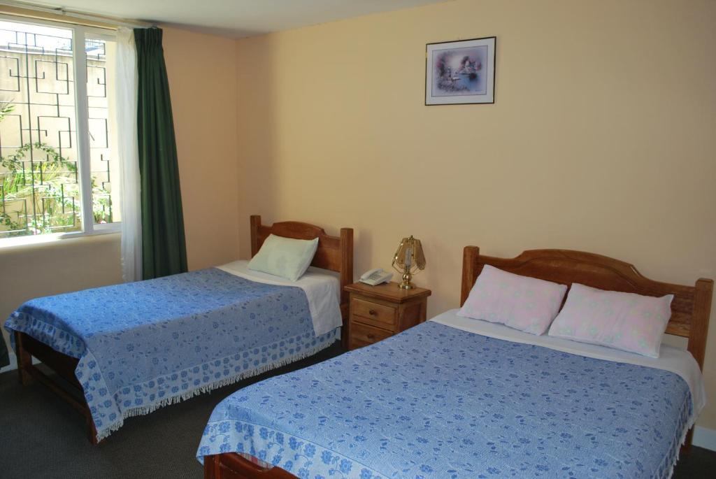 Travellers Inn كويتو المظهر الخارجي الصورة