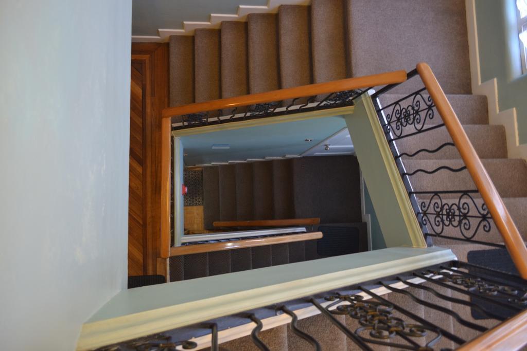 Travellers Inn كويتو المظهر الخارجي الصورة